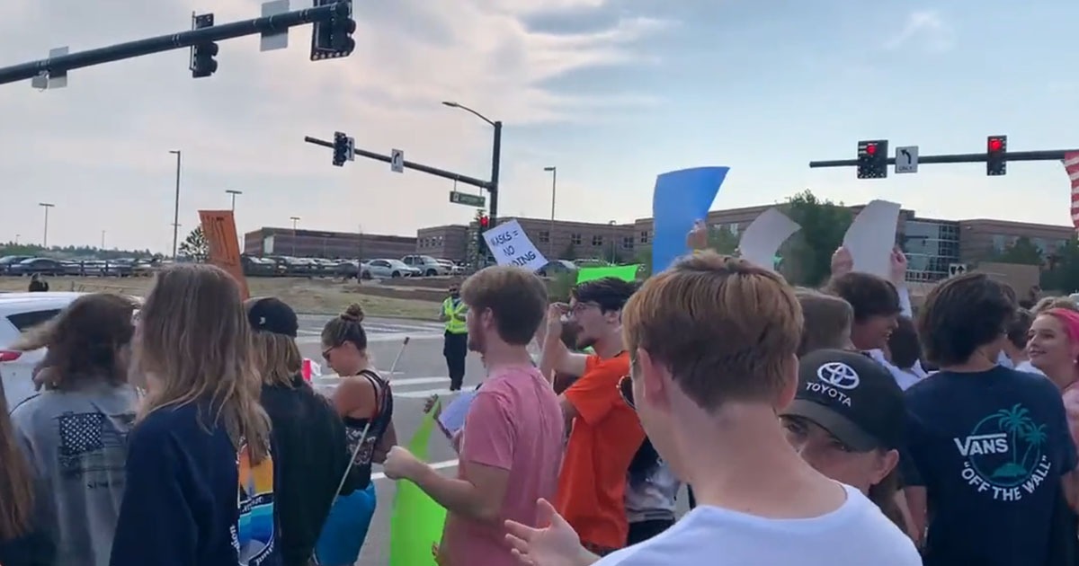 BREAKING: Colorado High School Students Perform Mass Walkout In Protest Of Mask Mandates, Chant 'No More Masks'