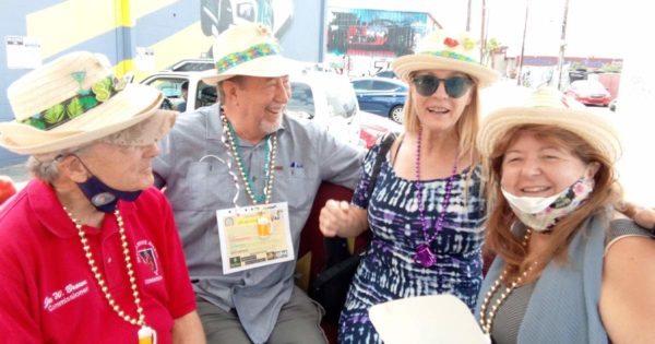 Mask Tyrant Nevada Commissioner Tick Segerblom Caught On
Maskless ‘Pub Crawl’ 3