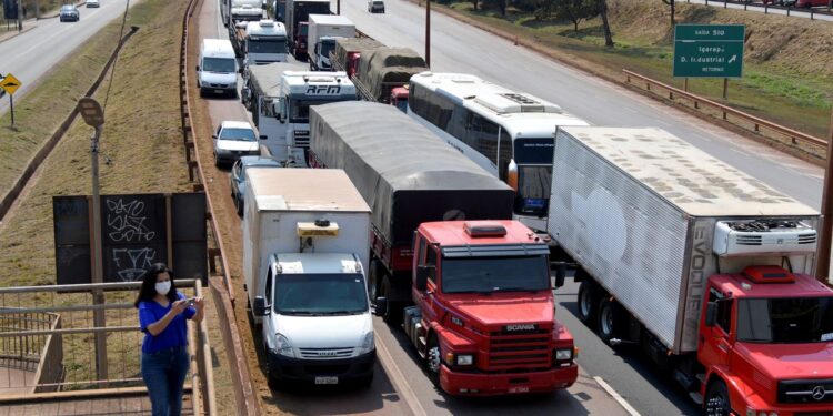 Brazil: Pro-Bolsonaro Truckers Block Highways in 12 States